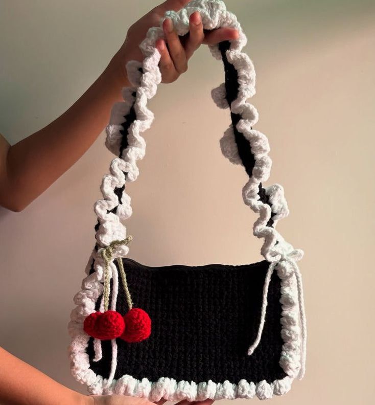Crochet Ruffle Bag