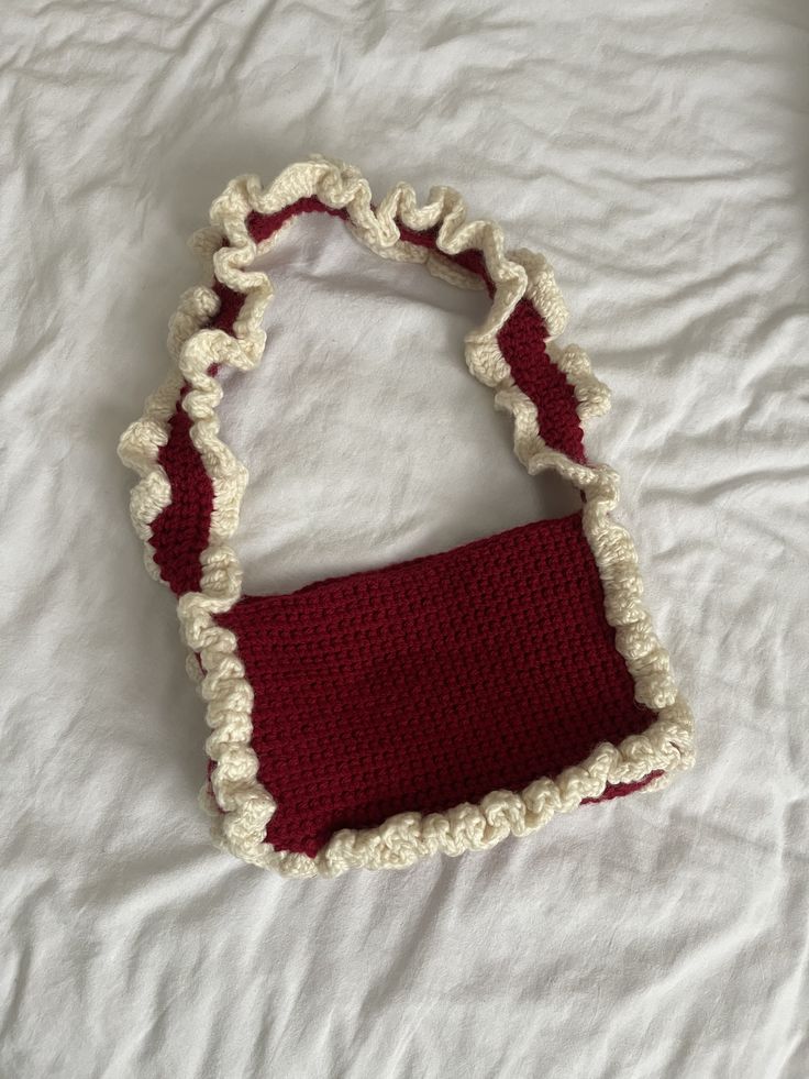 Crochet Ruffle Bag