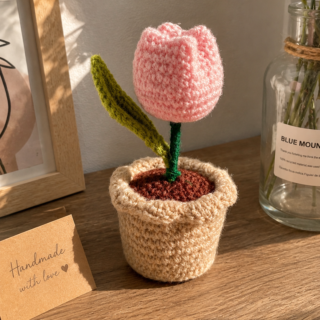 Crochet Tulip Pot