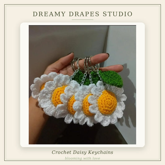 Crochet Daisy keychain
