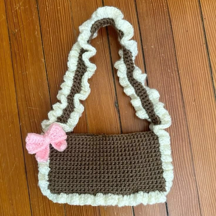 Crochet Ruffle Bag